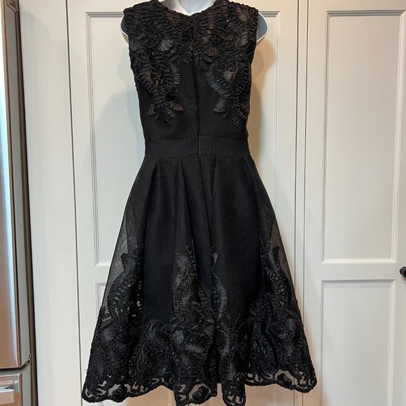MAJE - BLACK EMBROIDERED DRESS with Mesh Overlay Size 2-4 US, Size 1 EU - Picture 2 of 14